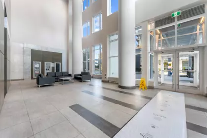 3705 4900 Lennox Lane, Burnaby, BC, Burnaby — Apartment/Condo for sale