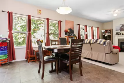 Basement Recreation Room Photo of 1 1265 Ryder Street, Hope, BC