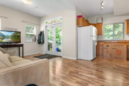 Dining Area Photo of 1 1265 Ryder Street, Hope, BC