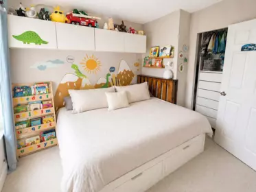 Primary Bedroom Photo of 3 1510 E 3rd Avenue, Vancouver, BC