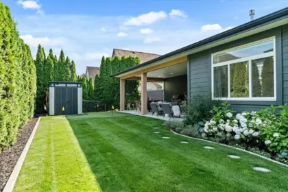 Garden / Landscaping Photo of 3898 Coachstone Way, Abbotsford, BC