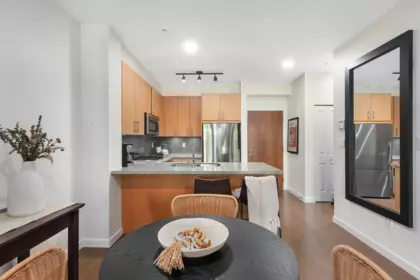 Kitchen Island Photo of 113 119 W 22nd Street, North Vancouver, BC