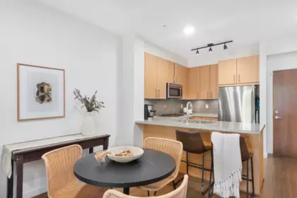 Kitchen Photo of 113 119 W 22nd Street, North Vancouver, BC