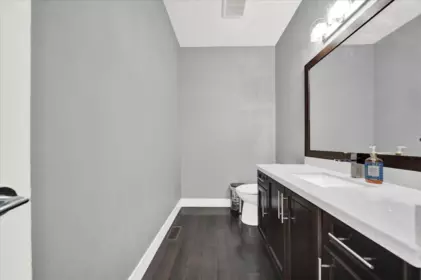 Entry Foyer Photo of 10154 247 Street, Maple Ridge, BC