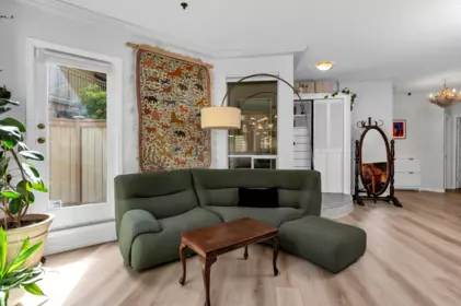 Breakfast Nook Photo of 107 1100 W 7th Avenue, Vancouver, BC