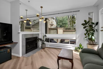 Kitchen Photo of 107 1100 W 7th Avenue, Vancouver, BC
