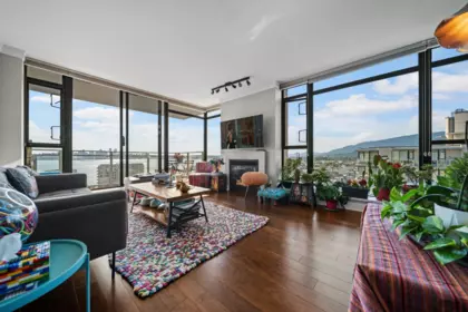 Family Room Photo of 1404 155 W 1st Street, North Vancouver, BC