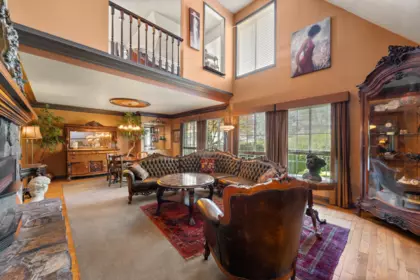 Dining Area Photo of 2122 Everett Street, Abbotsford, BC