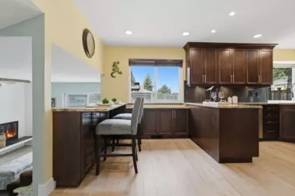 Kitchen Photo of 7797 Stamford Place, Delta, BC