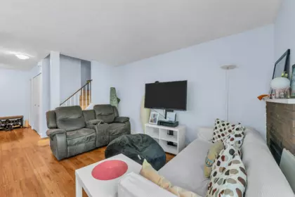 Kitchen Island Photo of 518 10620 150 Street, Surrey, BC