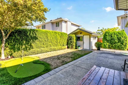 Hot Tub / Spa Photo of 18737 65 Avenue, Surrey, BC