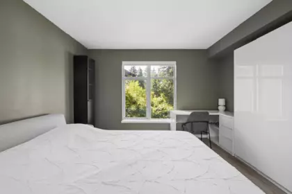 Office / Den Photo of 201 1140 Strathaven Drive, North Vancouver, BC