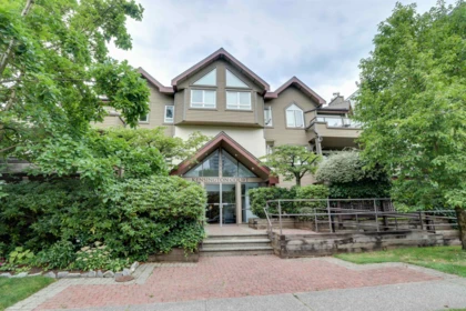 Exterior Rear Photo of 205 1535 Chesterfield Avenue, North Vancouver, BC