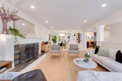 Breakfast Nook Photo of 1599 Eden Avenue, Coquitlam, BC
