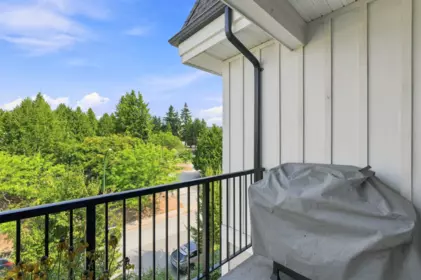 Kitchen Photo of 411 828 Gauthier Avenue, Coquitlam, BC