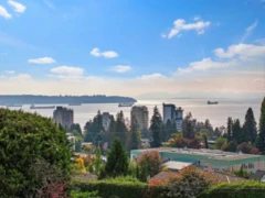2077 Kings Avenue, West Vancouver, BC