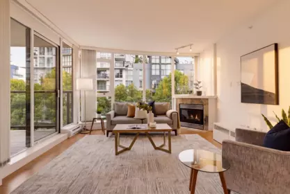 Dining Area Photo of 404 1428 W 6th Avenue, Vancouver, BC