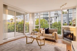 404 1428 W 6th Avenue, Vancouver, BC
