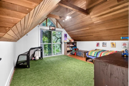 Mudroom Photo of 23803 128 Crescent, Maple Ridge, BC