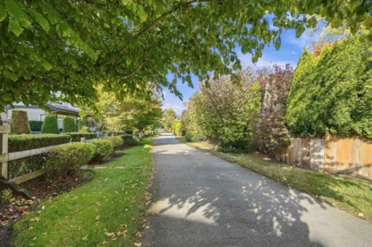 Hallway Photo of 49 18828 69 Avenue, Surrey, BC