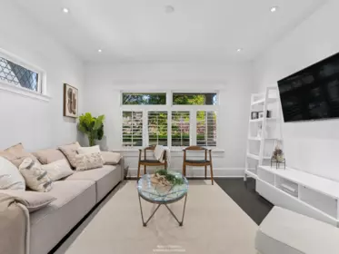 1204 E 14th Avenue, Vancouver, BC, Vancouver — Single Family Residence for sale