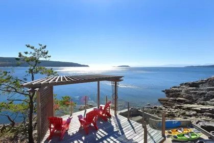 5350 Susan Way, Halfmoon Bay, BC, Halfmoon bay — Single Family Residence for sale