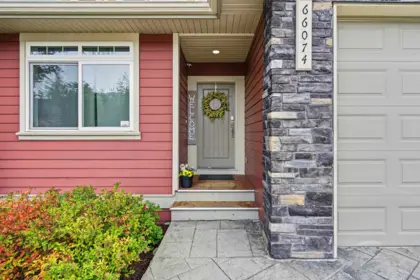 66074 Ogilview Drive, Hope, BC, Hope — Single Family Residence for sale