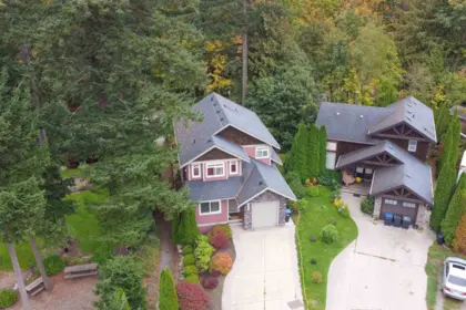 66074 Ogilview Drive, Hope, BC, Hope — Single Family Residence for sale