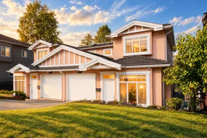 5755 Burns Place, Burnaby, BC, Burnaby — Half Duplex for sale