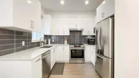 10 9780 General Currie Road, Richmond, BC, Richmond — Townhouse for sale