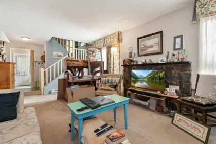 6001 194a Street, Surrey, BC, Surrey — Single Family Residence for sale