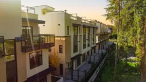 126 2050 Glenaire Drive, North Vancouver, BC