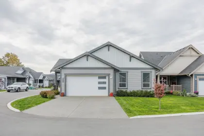27 6211 Chilliwack River Road, Chilliwack, BC, Chilliwack — Single Family Residence for sale