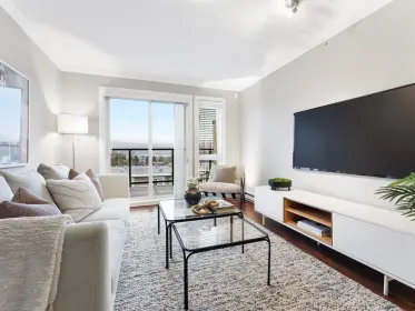304 2009 E Hastings Street, Vancouver, BC, Vancouver — Apartment/Condo for sale