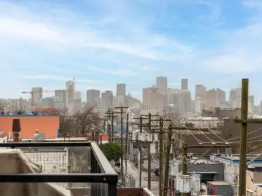 304 2009 E Hastings Street, Vancouver, BC, Vancouver — Apartment/Condo for sale