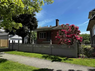 2256 E Pender Street, Vancouver, BC, Vancouver — Single Family Residence for sale