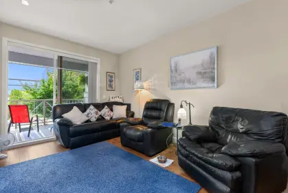 102 46262 First Avenue, Chilliwack, BC, Chilliwack — Apartment/Condo for sale