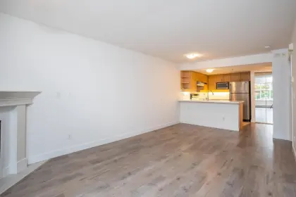 4 7077 Edmonds Street, Burnaby, BC, Burnaby — Apartment/Condo for sale