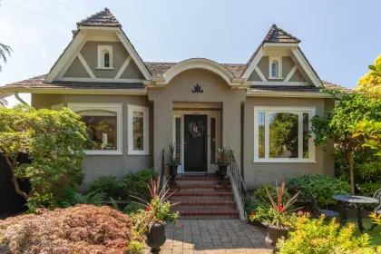 6625 Maple Street, Vancouver, BC, Vancouver — Single Family Residence for sale