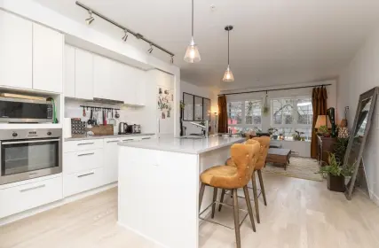 205 2468 Bayswater Street, Vancouver, BC, Vancouver — Apartment/Condo for sale