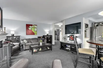 201 7162 133a Street, Surrey, BC, Surrey — Apartment/Condo for sale