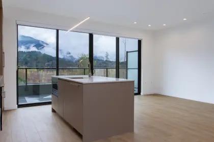 9 40809 The Crescent, Squamish, BC, Squamish — Townhouse for sale