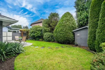 11884 Woodgrove Avenue, Delta, BC, Delta — Single Family Residence for sale