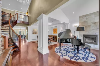 16231 31 Avenue, Surrey, BC, Surrey — Single Family Residence for sale