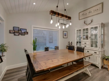 Family Room Photo of 10069 Wolfe Street, Mission, BC