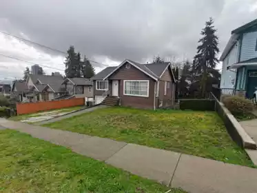 370 Hospital Street, New Westminster, BC
