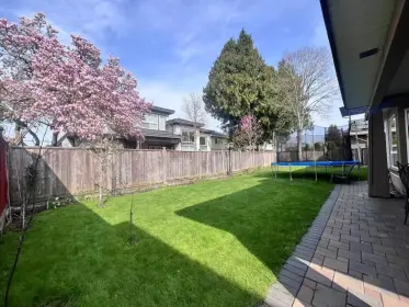 8471 Pigott Road, Richmond, BC, Richmond — Single Family Residence for sale
