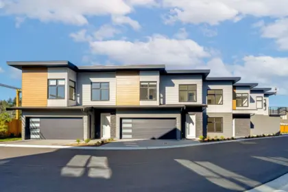 10 3075 160 Street, Surrey, BC, Surrey — Townhouse for sale