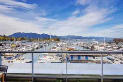 211 560 Nicola Street, Vancouver, BC, Vancouver — Townhouse for sale