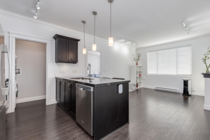 302 11882 226 Street, Maple Ridge, BC, Maple ridge — Apartment/Condo for sale